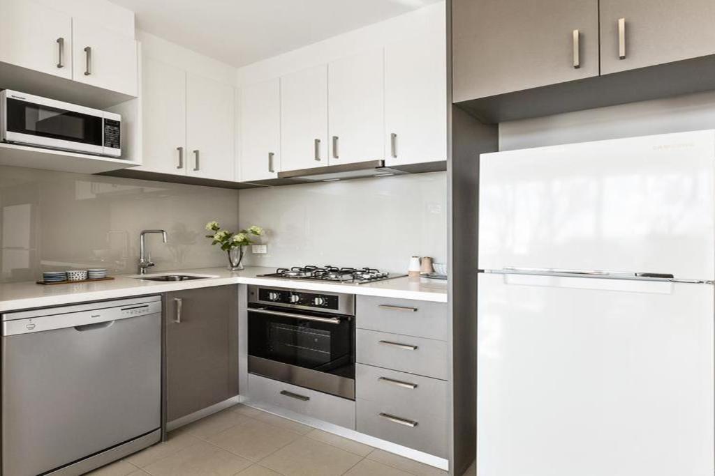 Poplar Box Hill Apartment Экстерьер фото